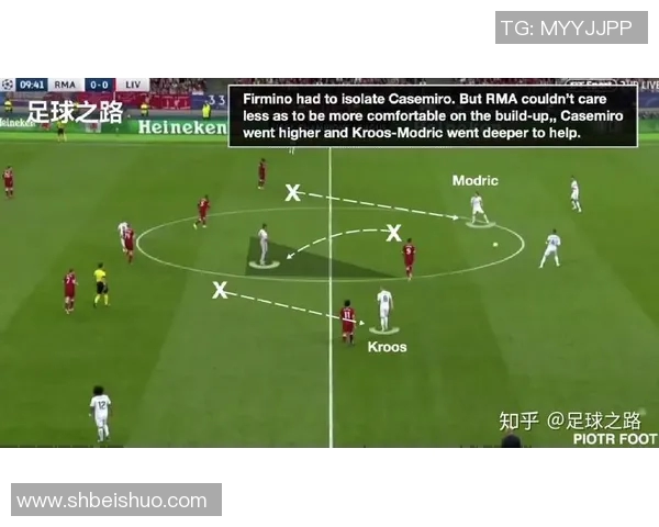 武汉足球队与上海足球队赛后复盘分析意识碰撞与战术较量