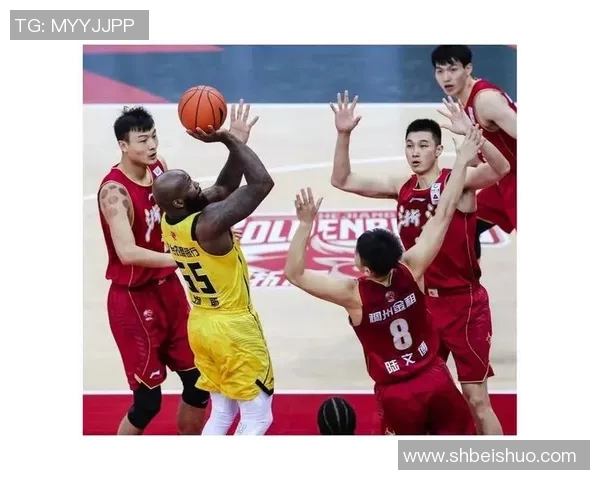 西安篮球队强势领跑联赛积分榜以73分稳居第一位置 西安篮球队强势领跑联赛积分榜以73分稳居第一位置