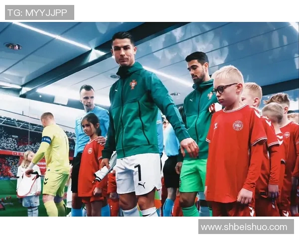 足球明星奋斗语录汇集激励你追梦的力量与坚持的智慧